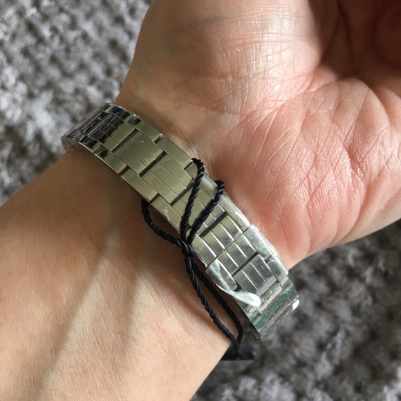 NWT Blumarine Stainless Silver Watch - Picture 4 of 8